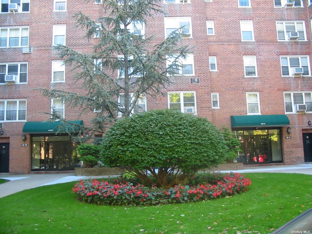 142-20 26 Avenue - Photo 1