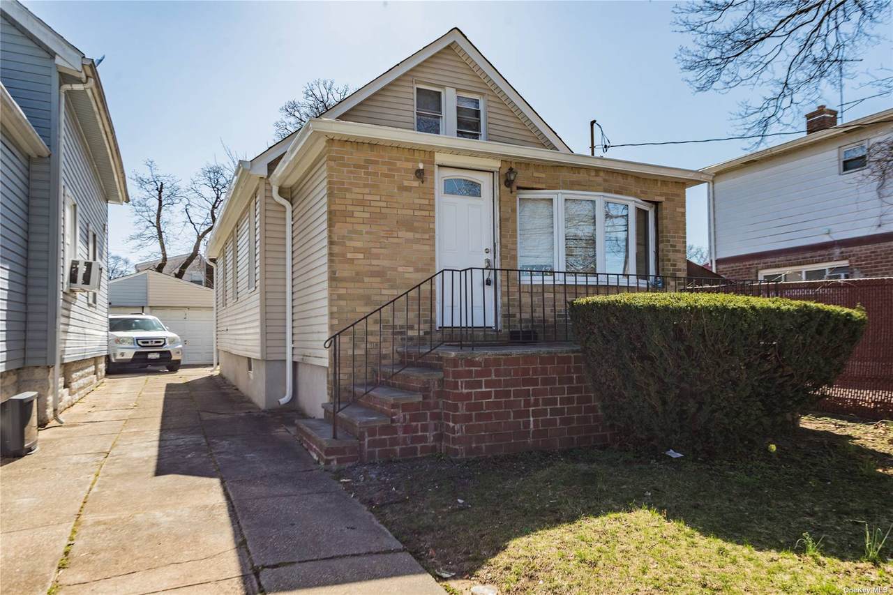 144-47 230th Street - Photo 1
