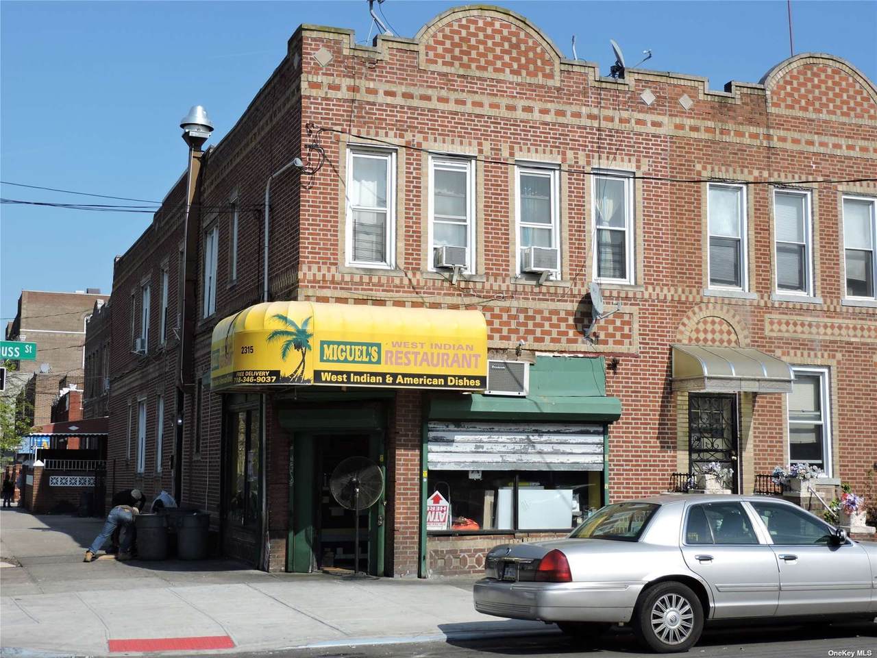 2315 Strauss Street - Photo 1