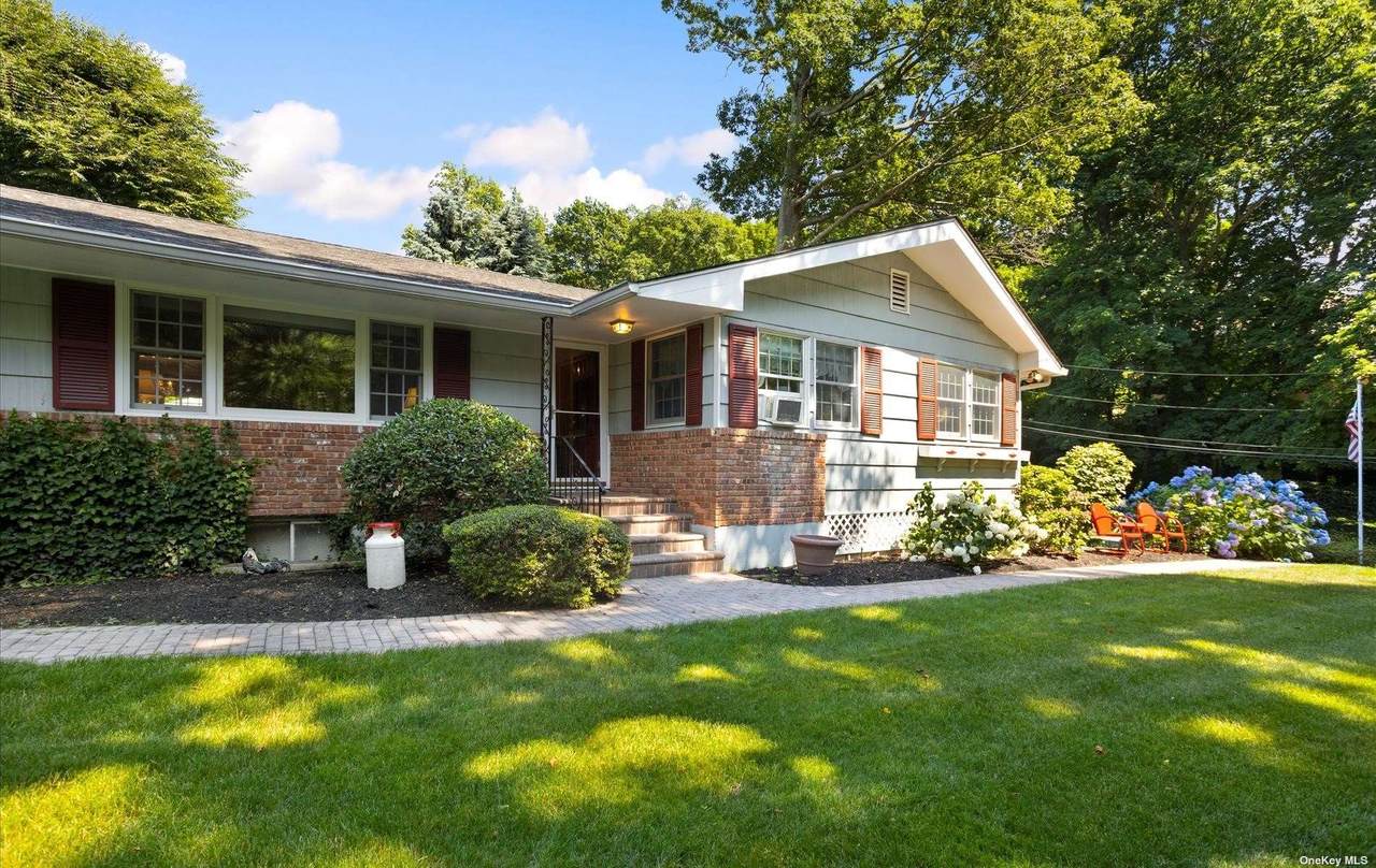 30 Sunview Drive - Photo 1