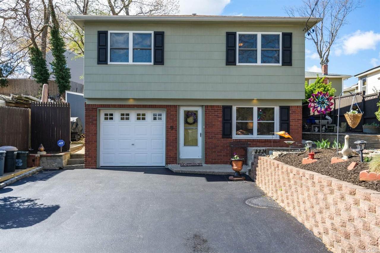 24 Huntington Road - Photo 1