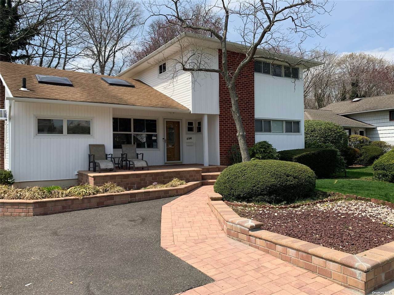 596 Richmond Road - Photo 1