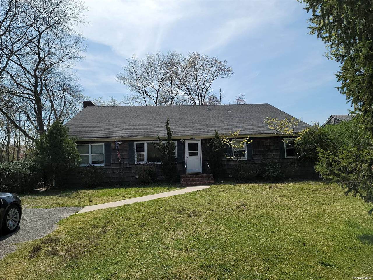 911 Ostrander Avenue - Photo 1