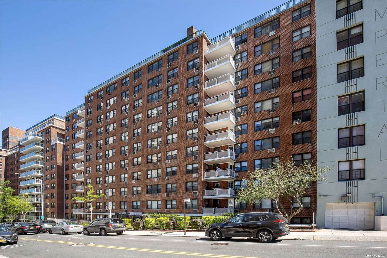 123-40 83 Avenue - Photo 1