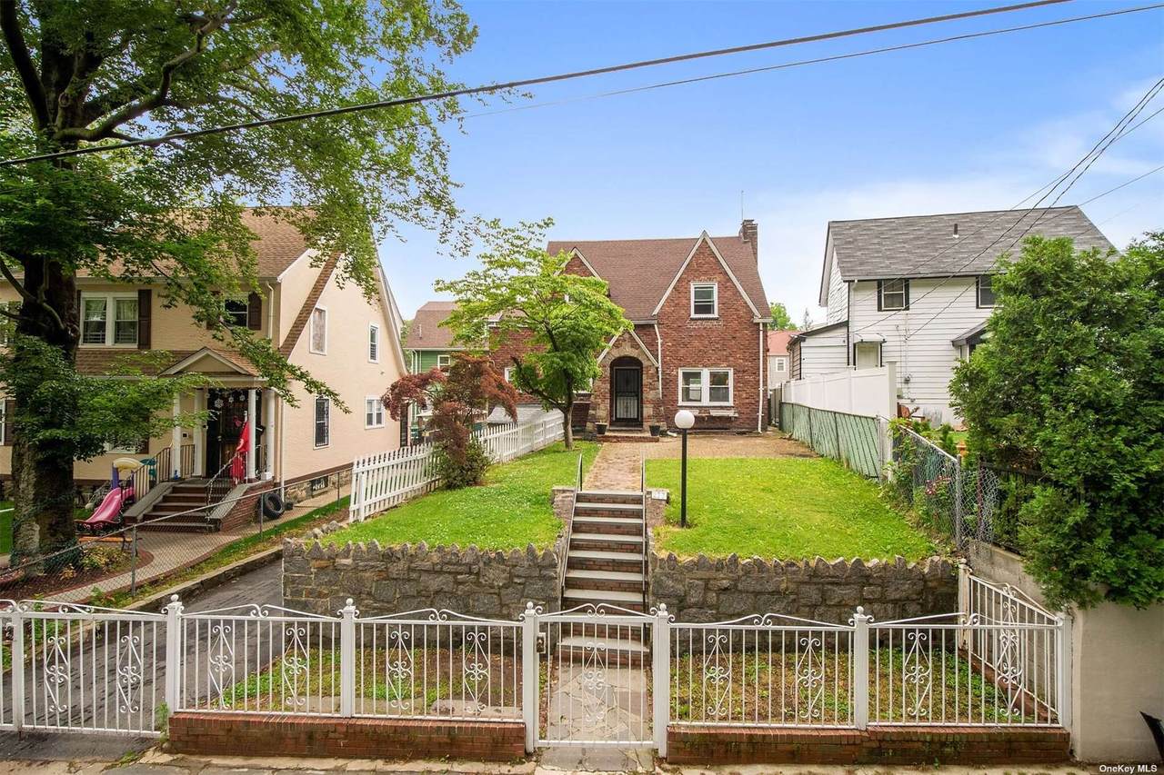 277 E 4Th. Street - Photo 1