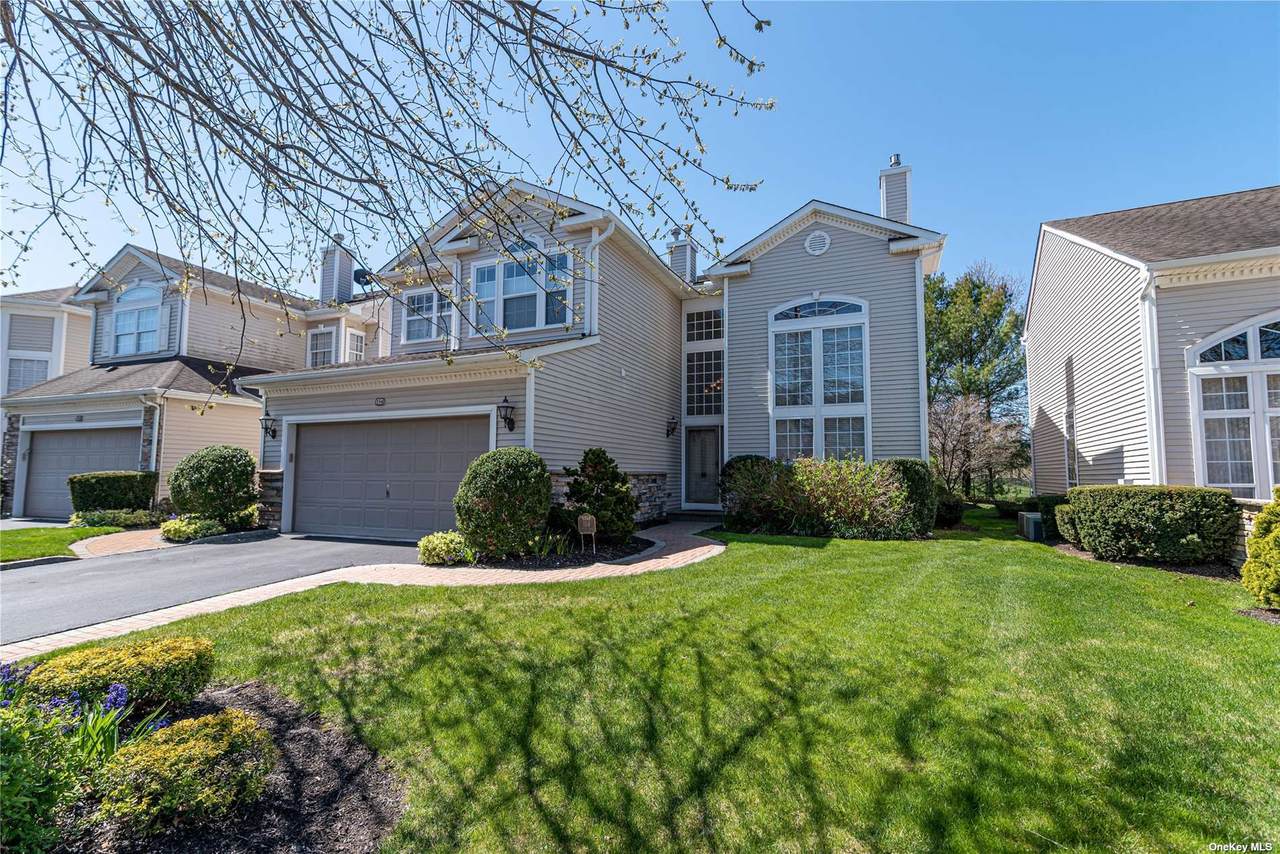 154 Hamlet Drive - Photo 1