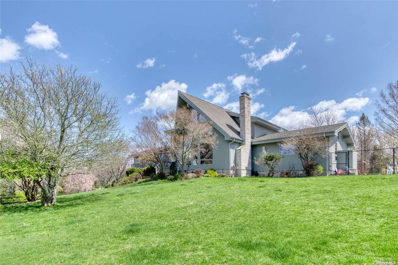 555 Sound Shore Road - Photo 1