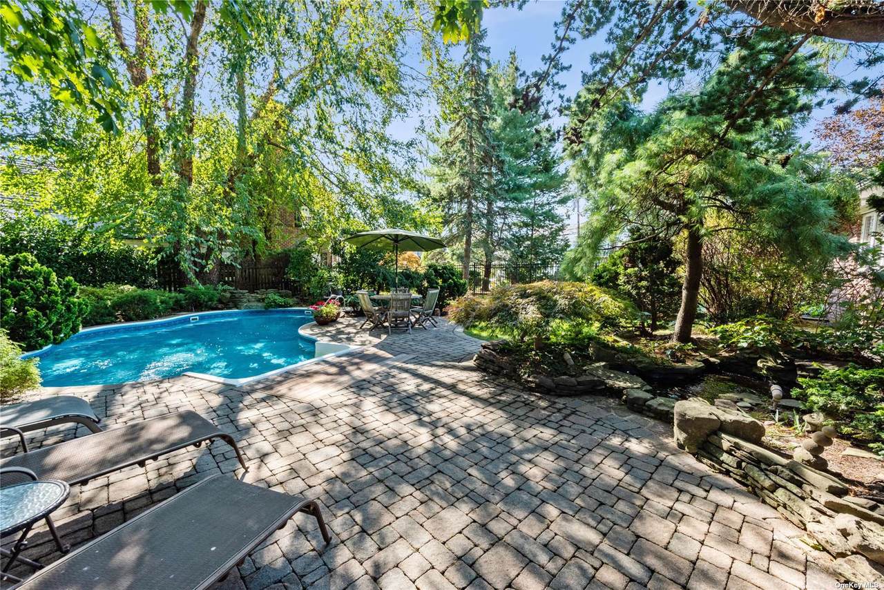 9 Heyward Lane - Photo 1