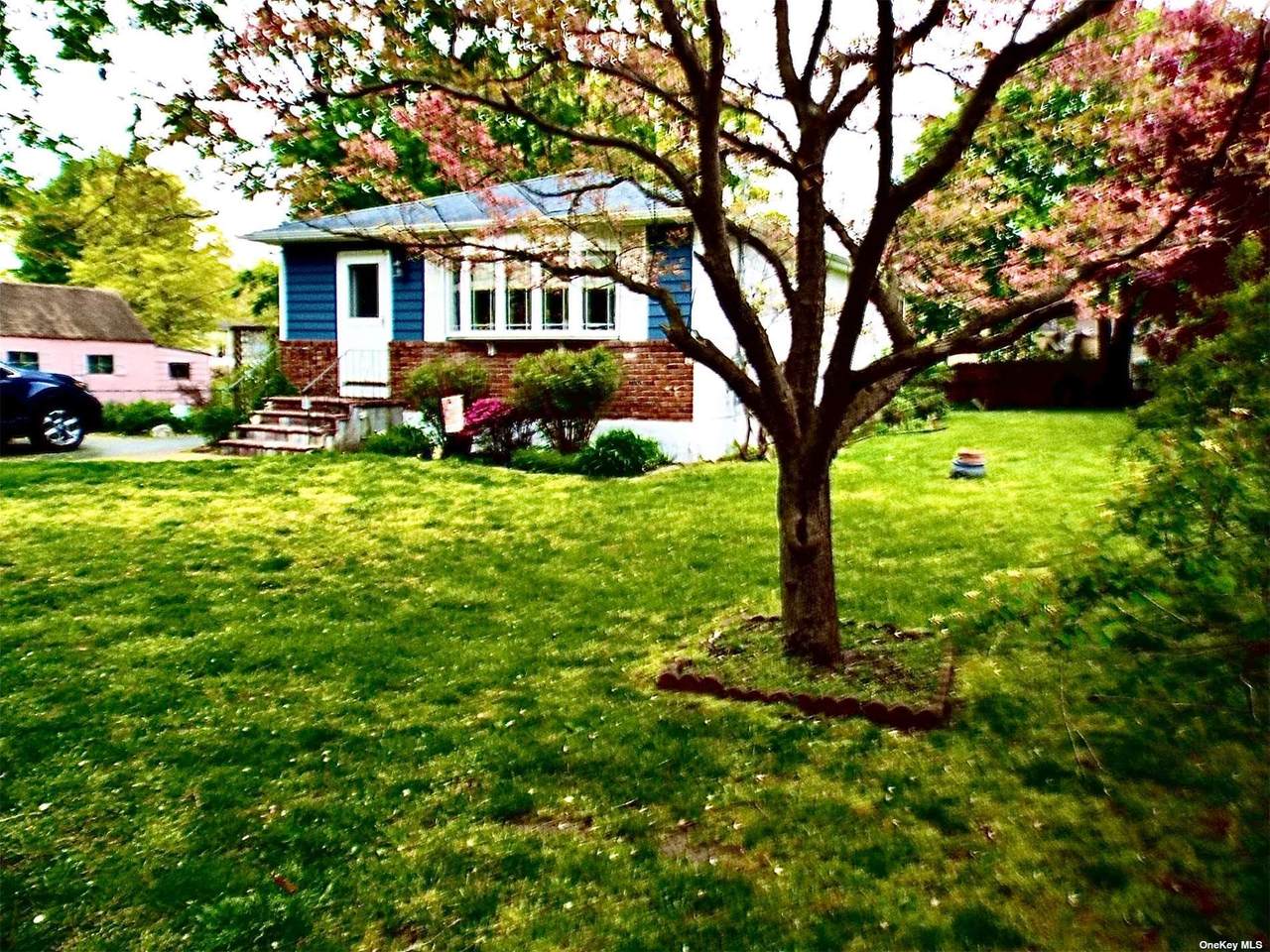 820 Broadway - Photo 1
