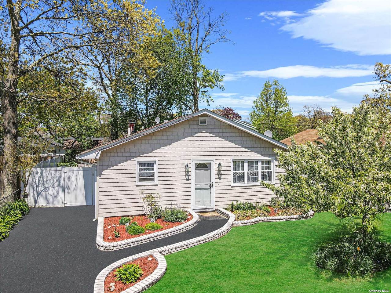 47 Lafayette Drive - Photo 1