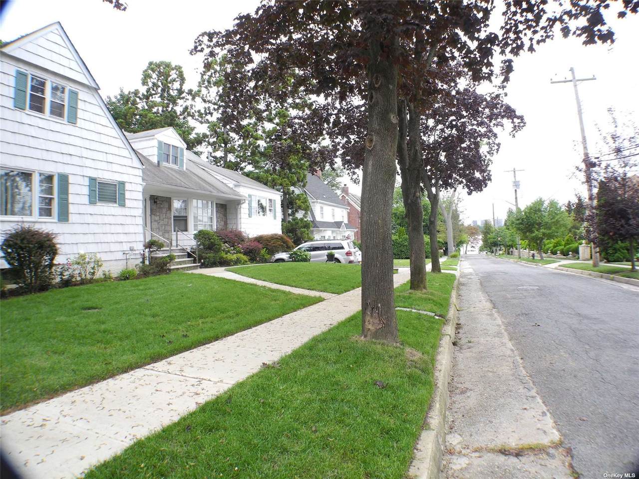 20 Westmoreland Pl - Photo 1
