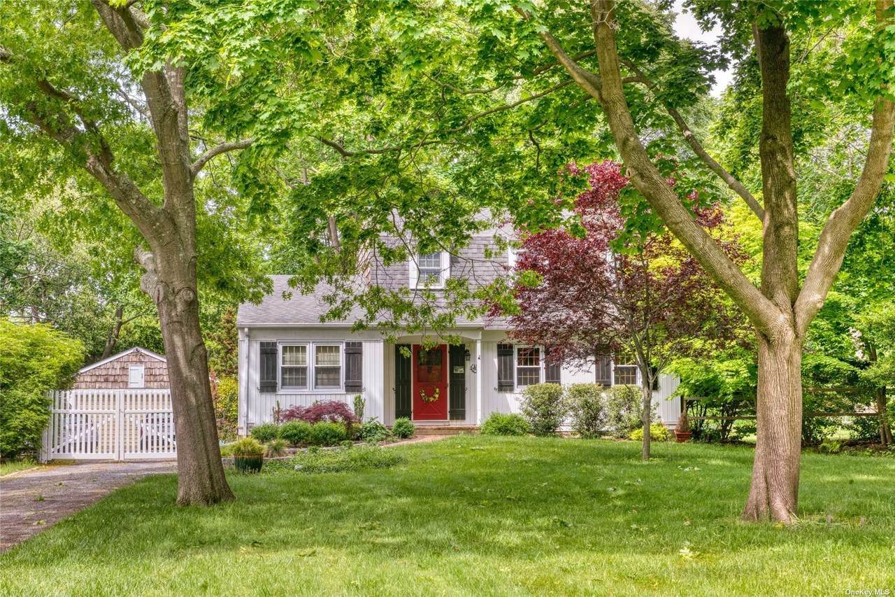 48 Paquatuck Avenue - Photo 1
