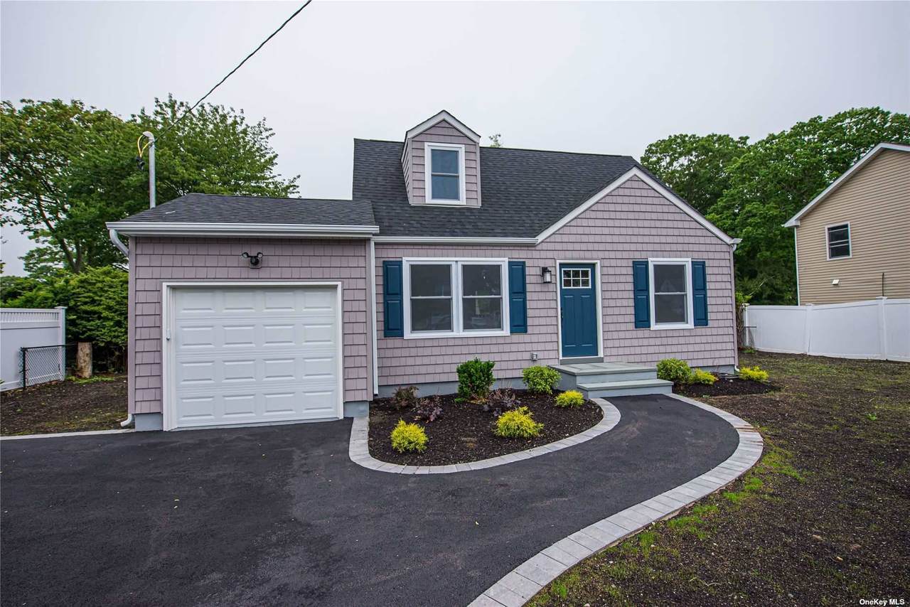 86 Pequot Lane - Photo 1