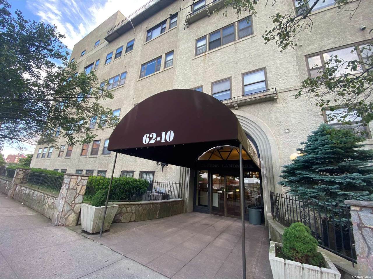 62-10 Woodside Avenue - Photo 1