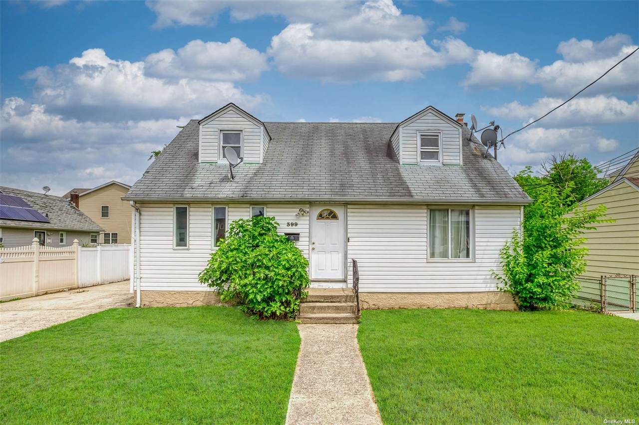 399 Keller Avenue - Photo 1