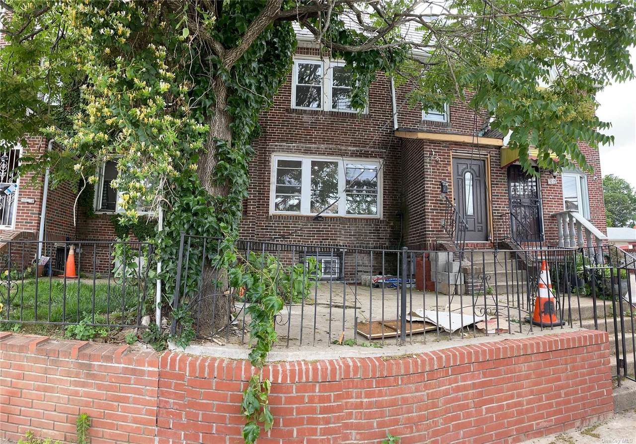 131-17 115th Avenue - Photo 1