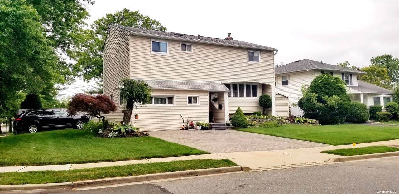 2 Burbank Place - Photo 1