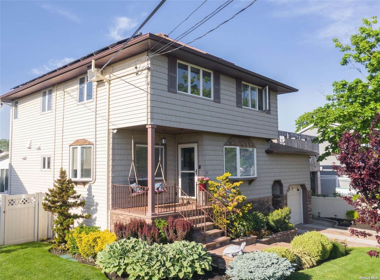 17 Irving Road - Photo 1