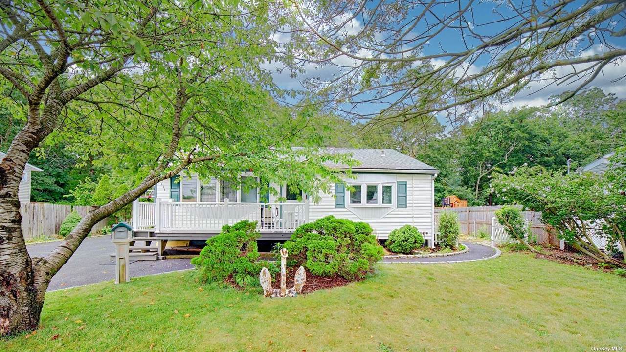 178 Hilltop Drive - Photo 1