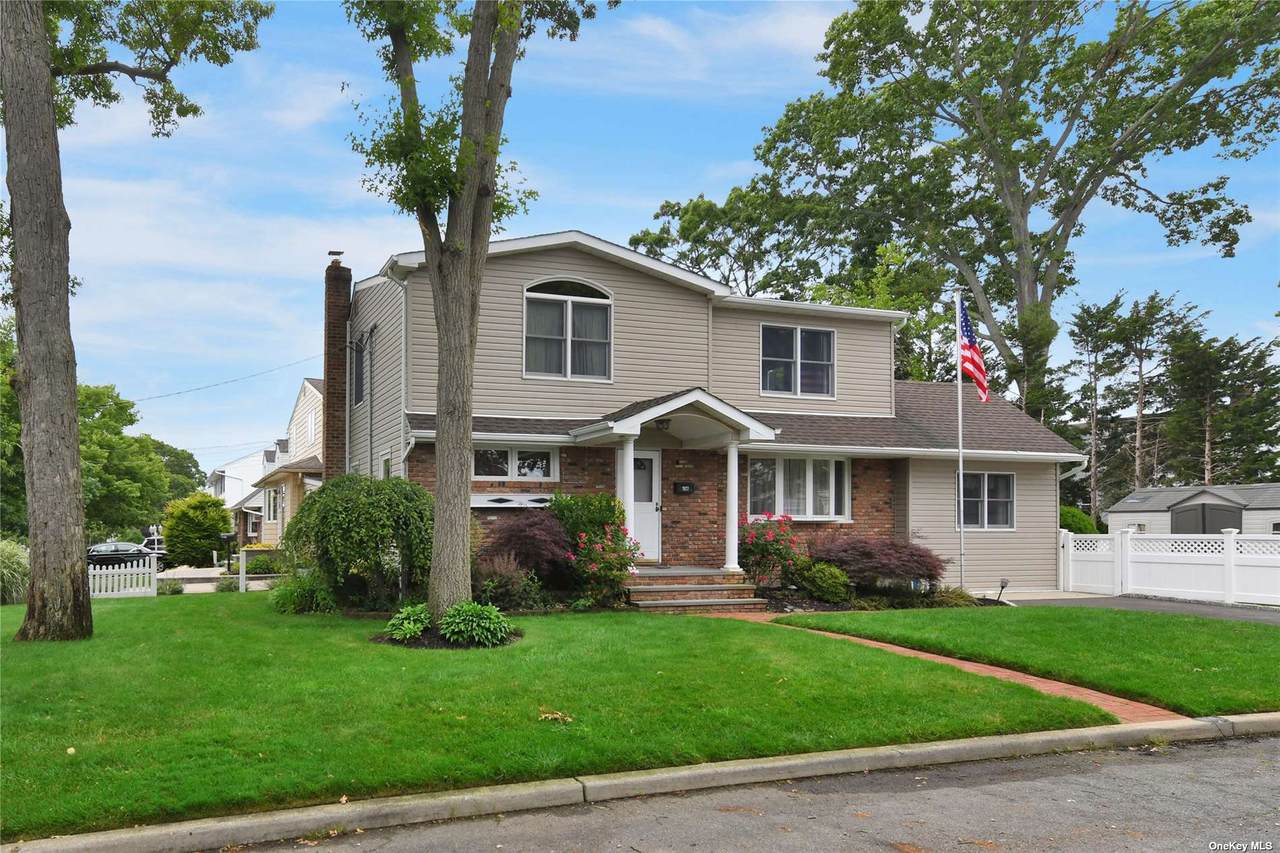 1817 Gormley Avenue - Photo 1