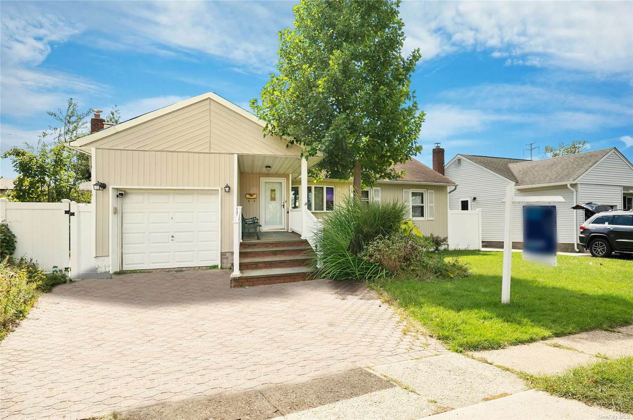 25 Crestline Avenue - Photo 1