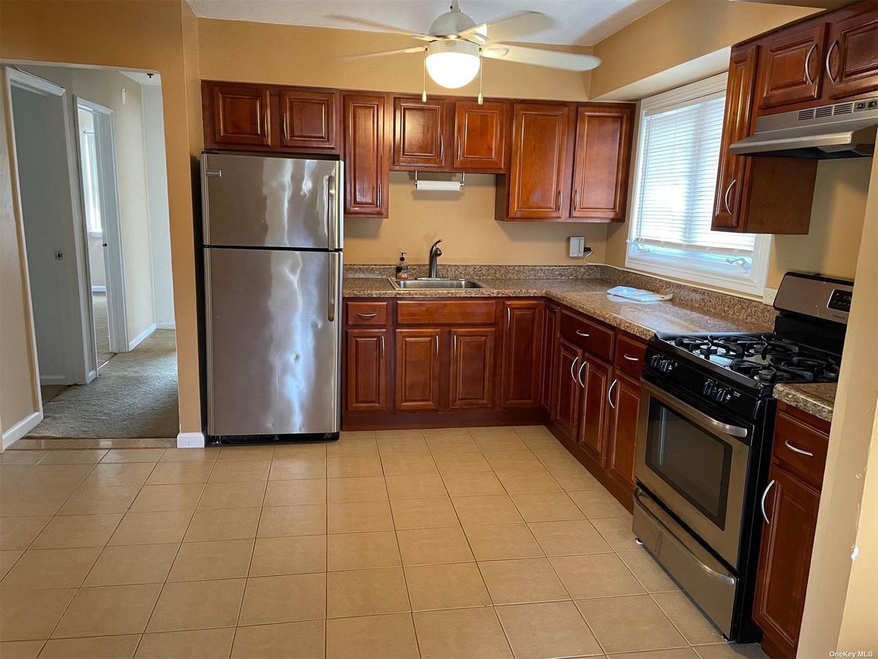 155-23 Lahn Street - Photo 1