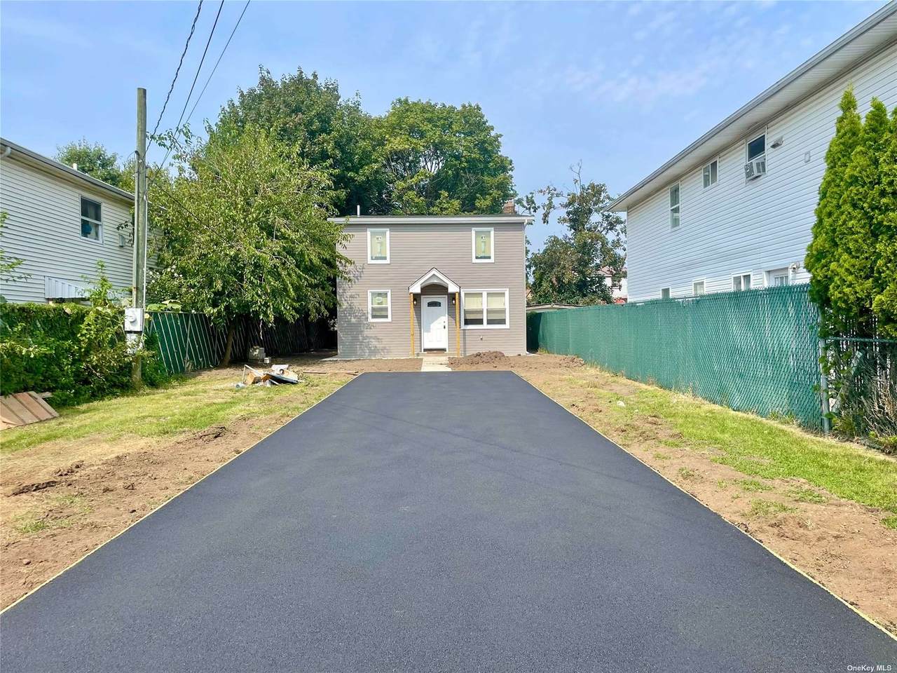 79 Robinwood Avenue - Photo 1