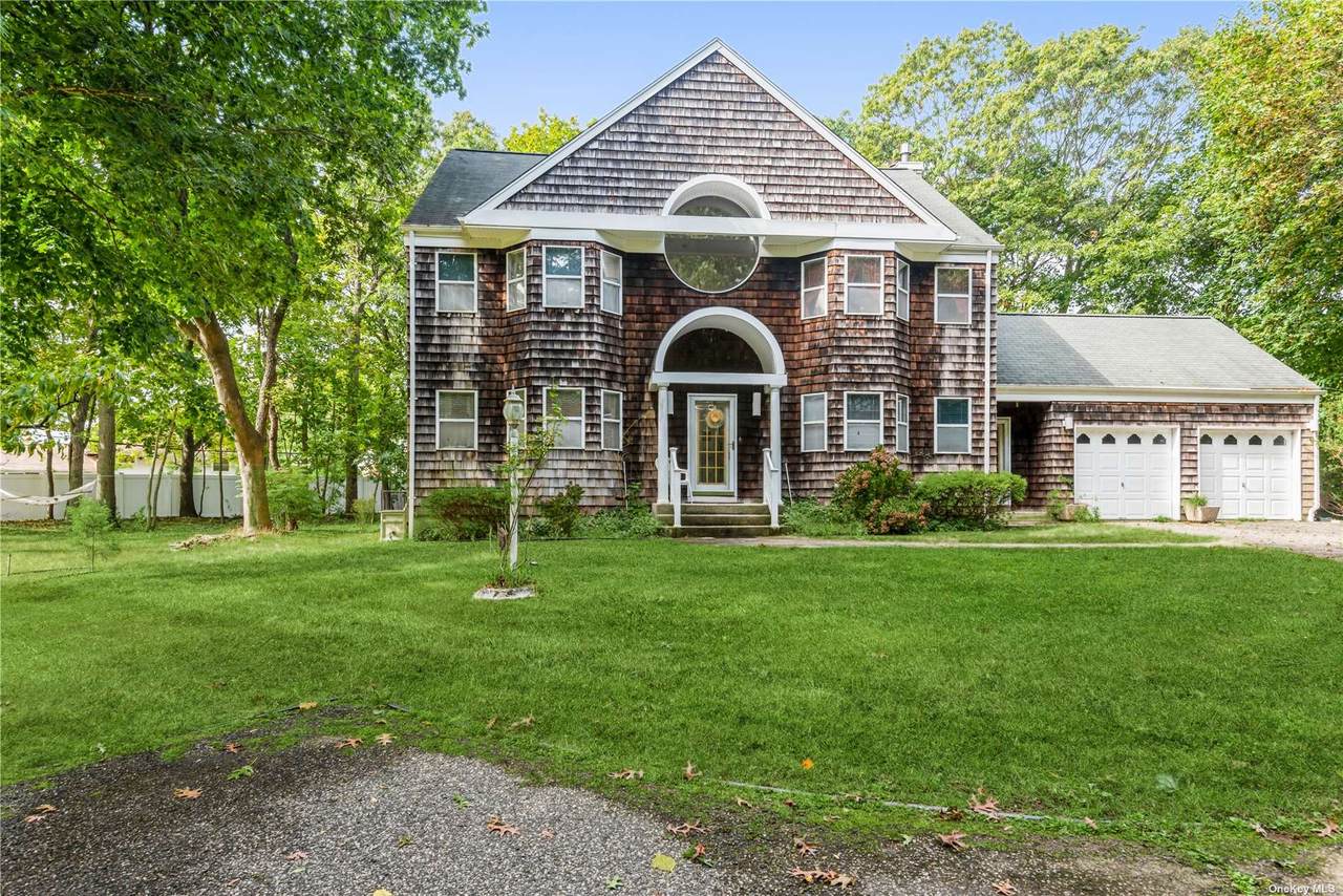 214 Indian Head Road - Photo 1
