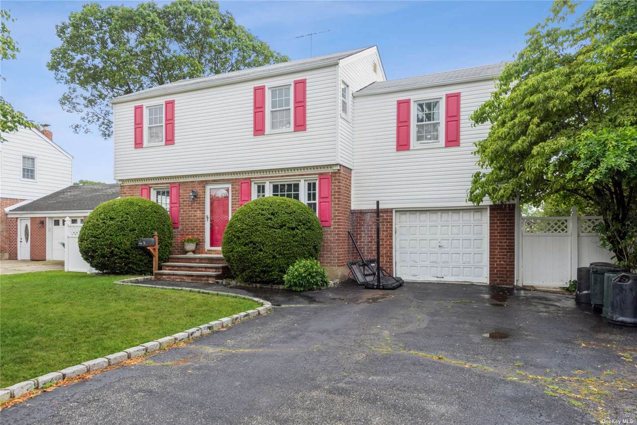 2283 3rd Street - Photo 1