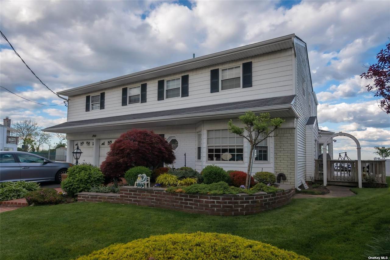 3941 Greentree Drive - Photo 1