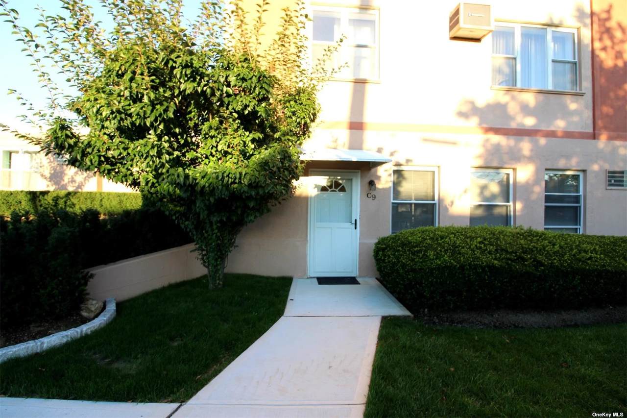 1861 Grand Avenue - Photo 1