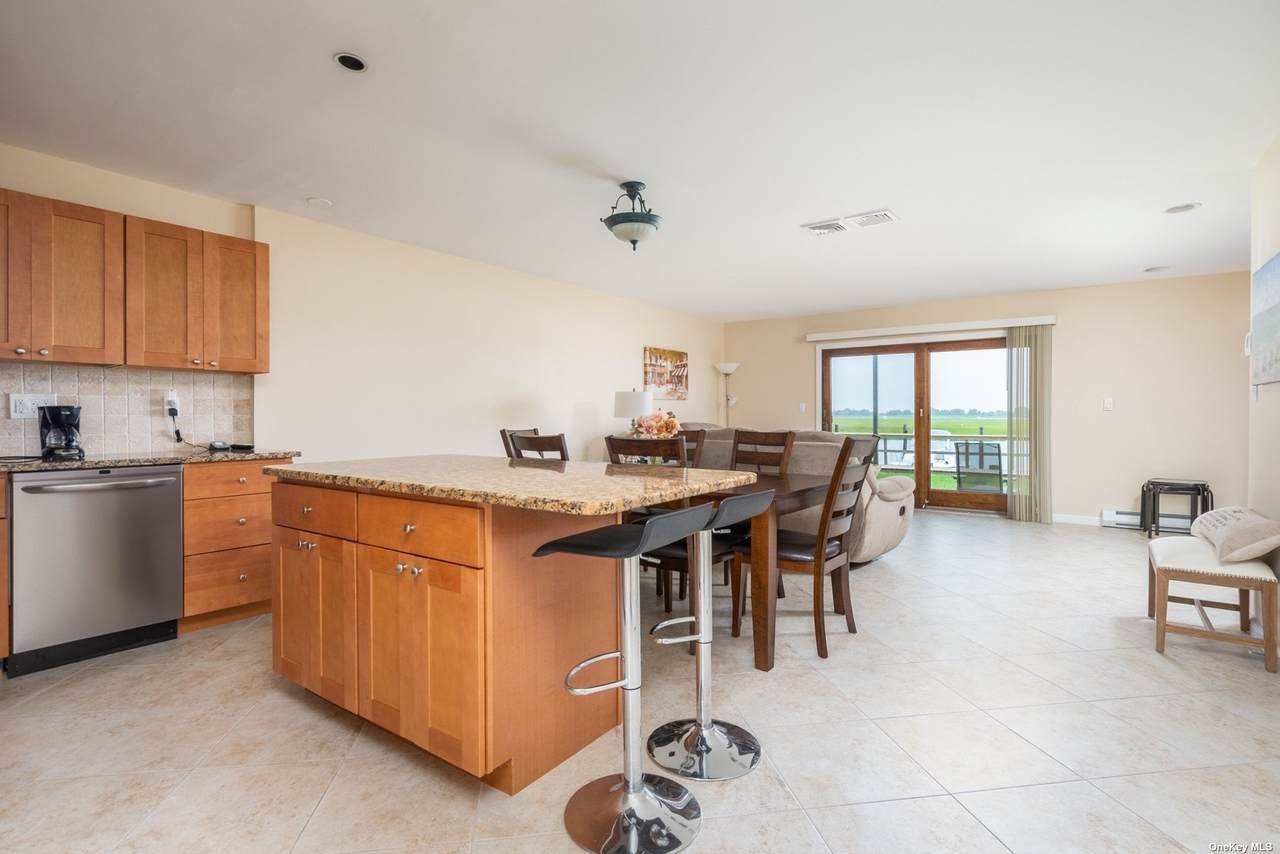 1 Anchorage Way - Photo 1