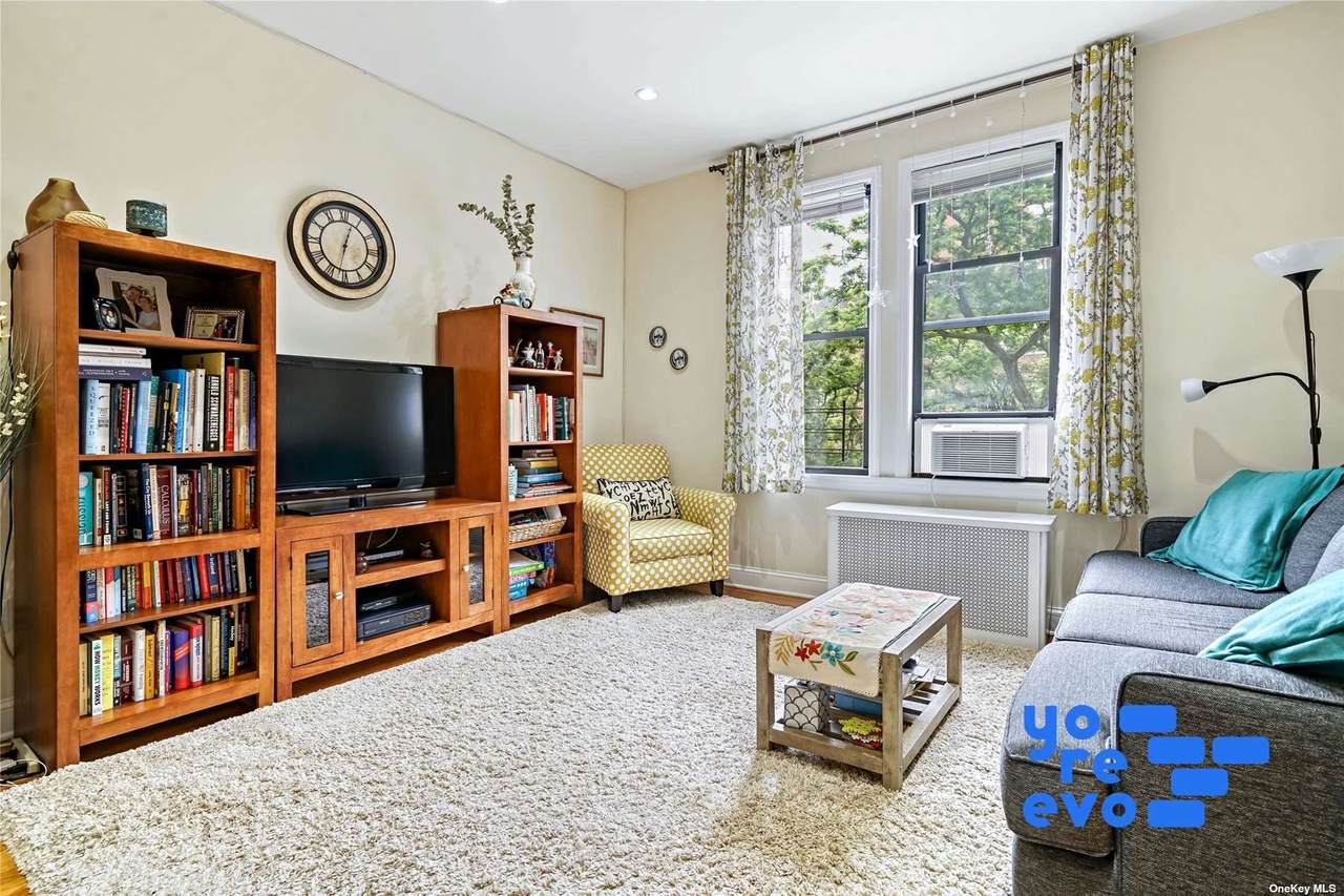 115-25 Metropolitan Avenue - Photo 1