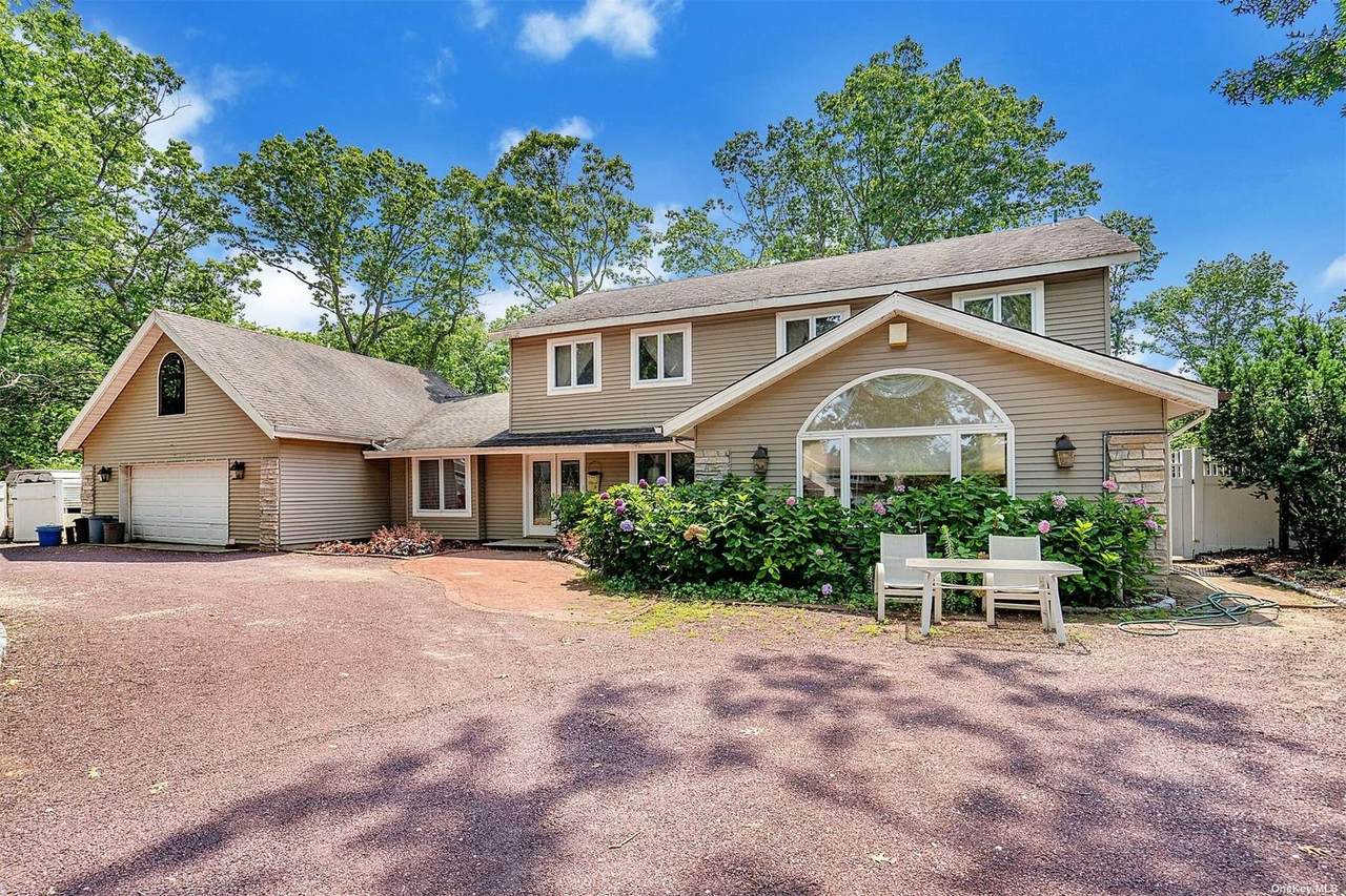 10 Russet Lane - Photo 1