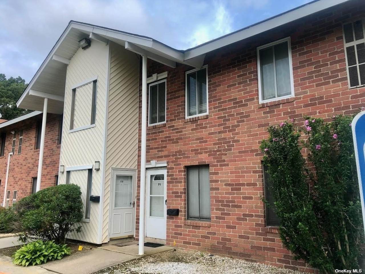 10 Fargo Court - Photo 1