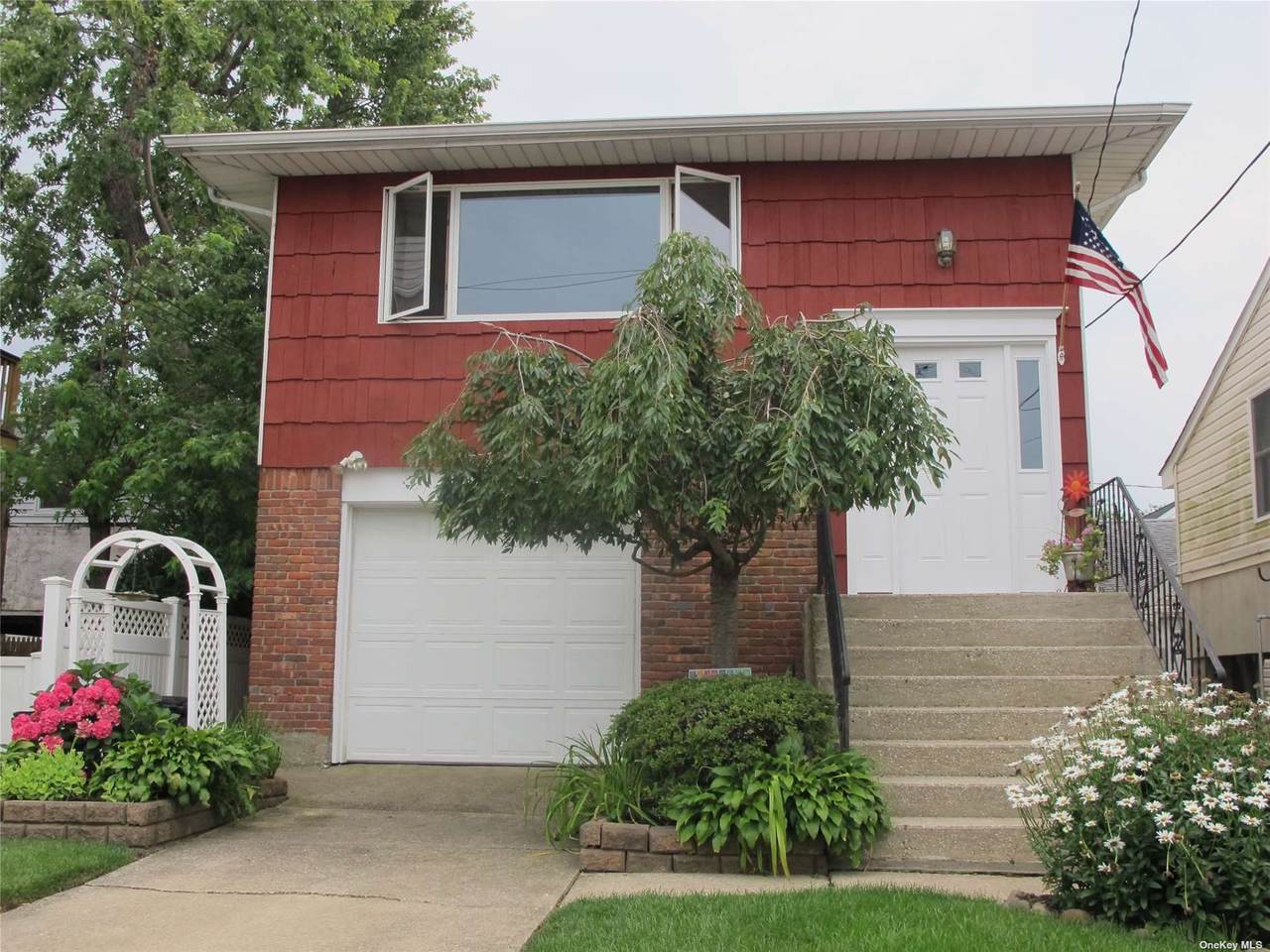 63 Lawrence Street - Photo 1