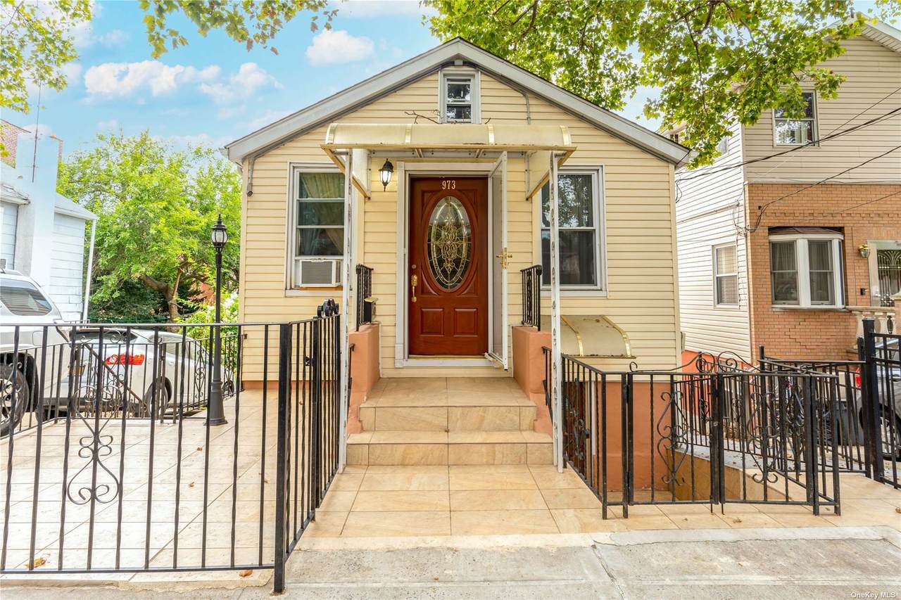 973 east 55th Street - Photo 1