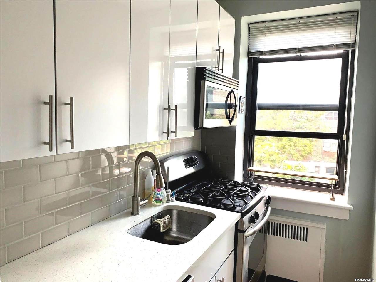 1 Town House Place - Photo 1