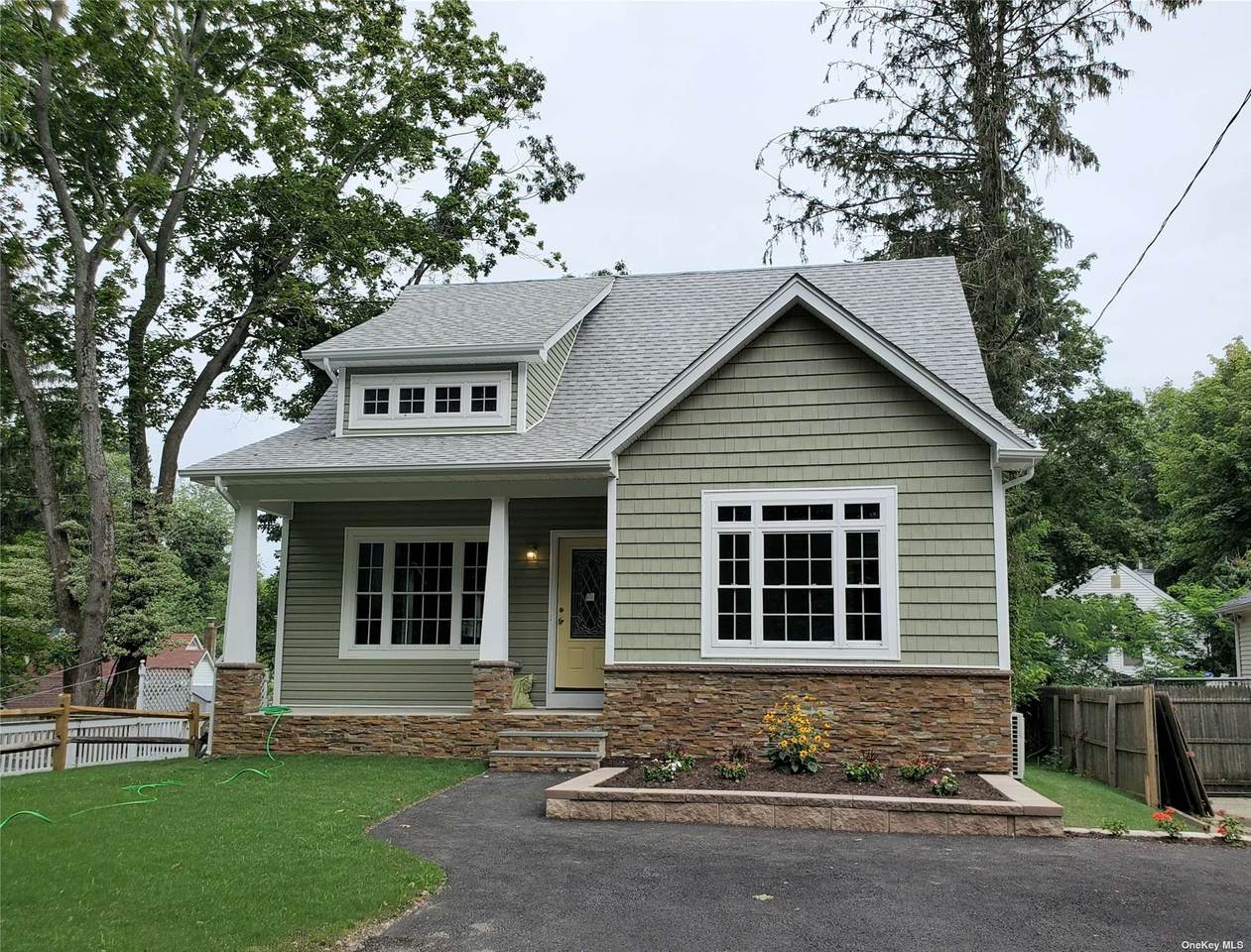 25 Diana Road - Photo 1