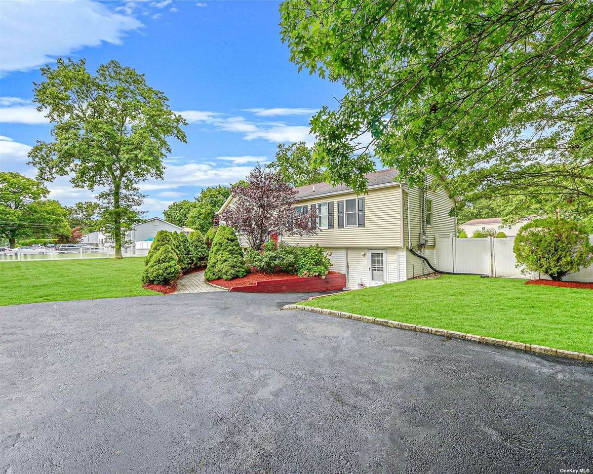 137 Horseblock Road - Photo 1
