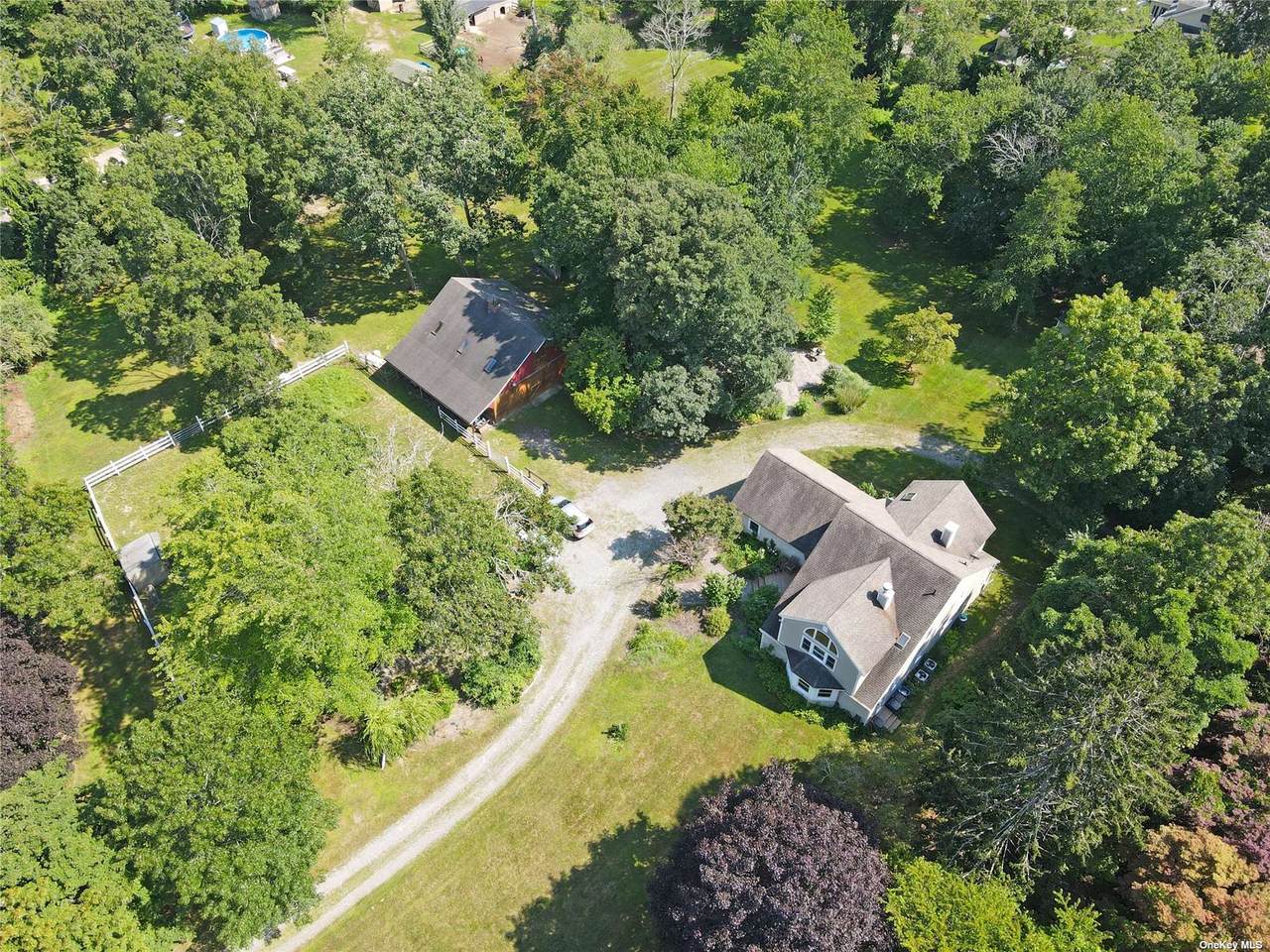 9 Peconic Road - Photo 1