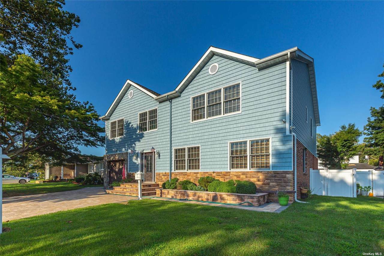 921 Barry Drive - Photo 1