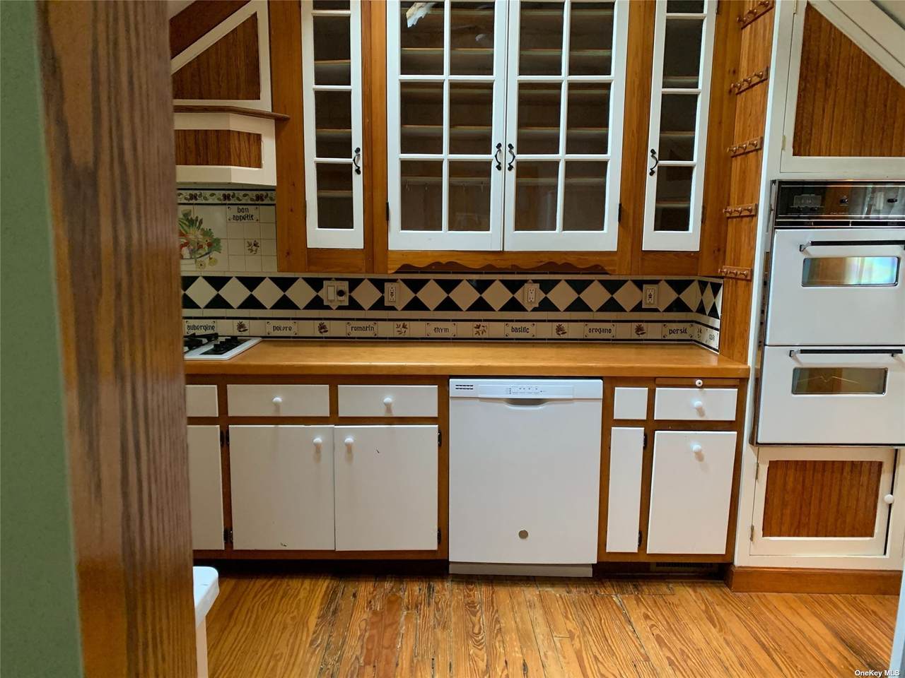 80 15th Avenue - Photo 1