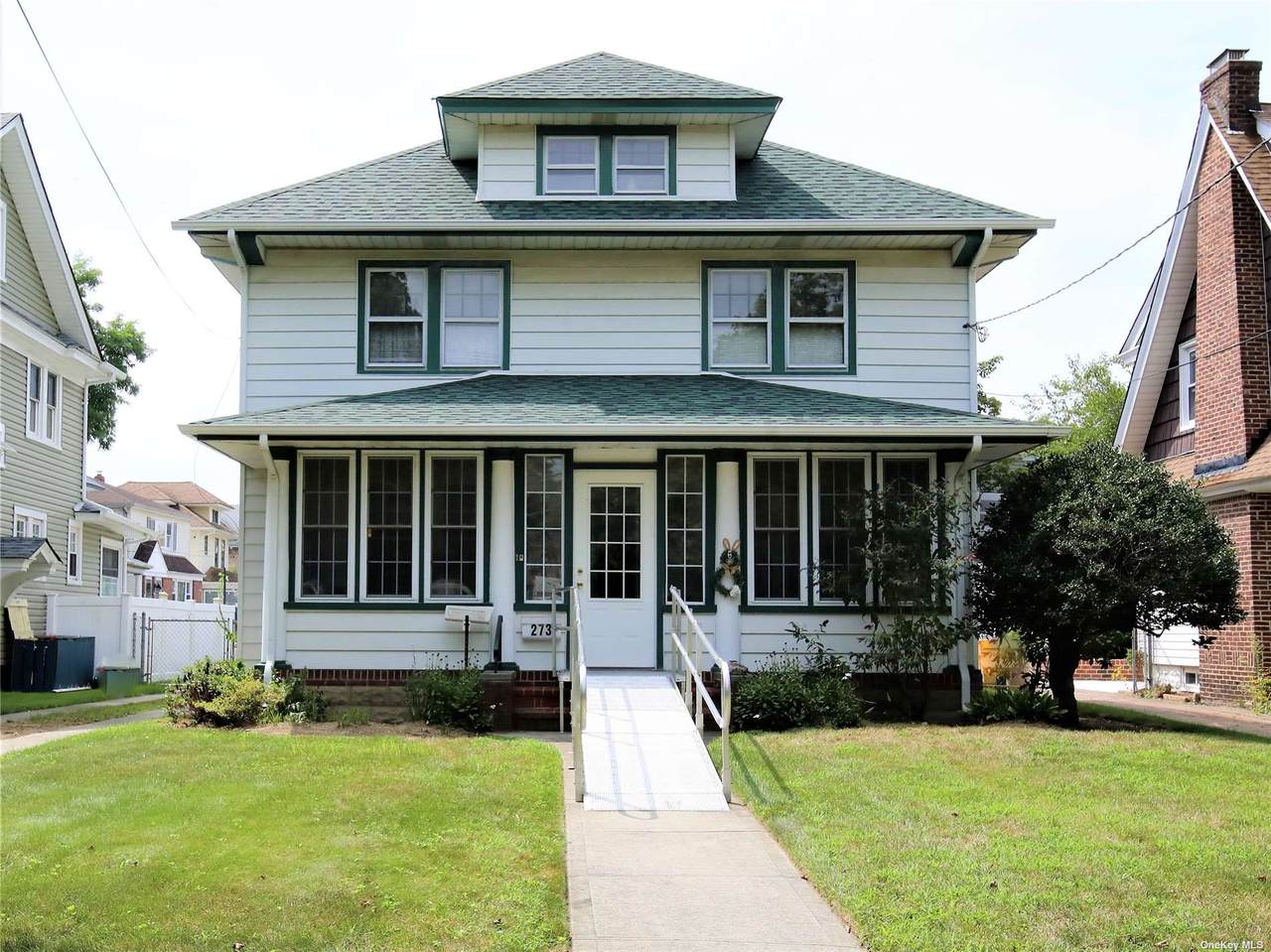 273 Earle Avenue - Photo 1
