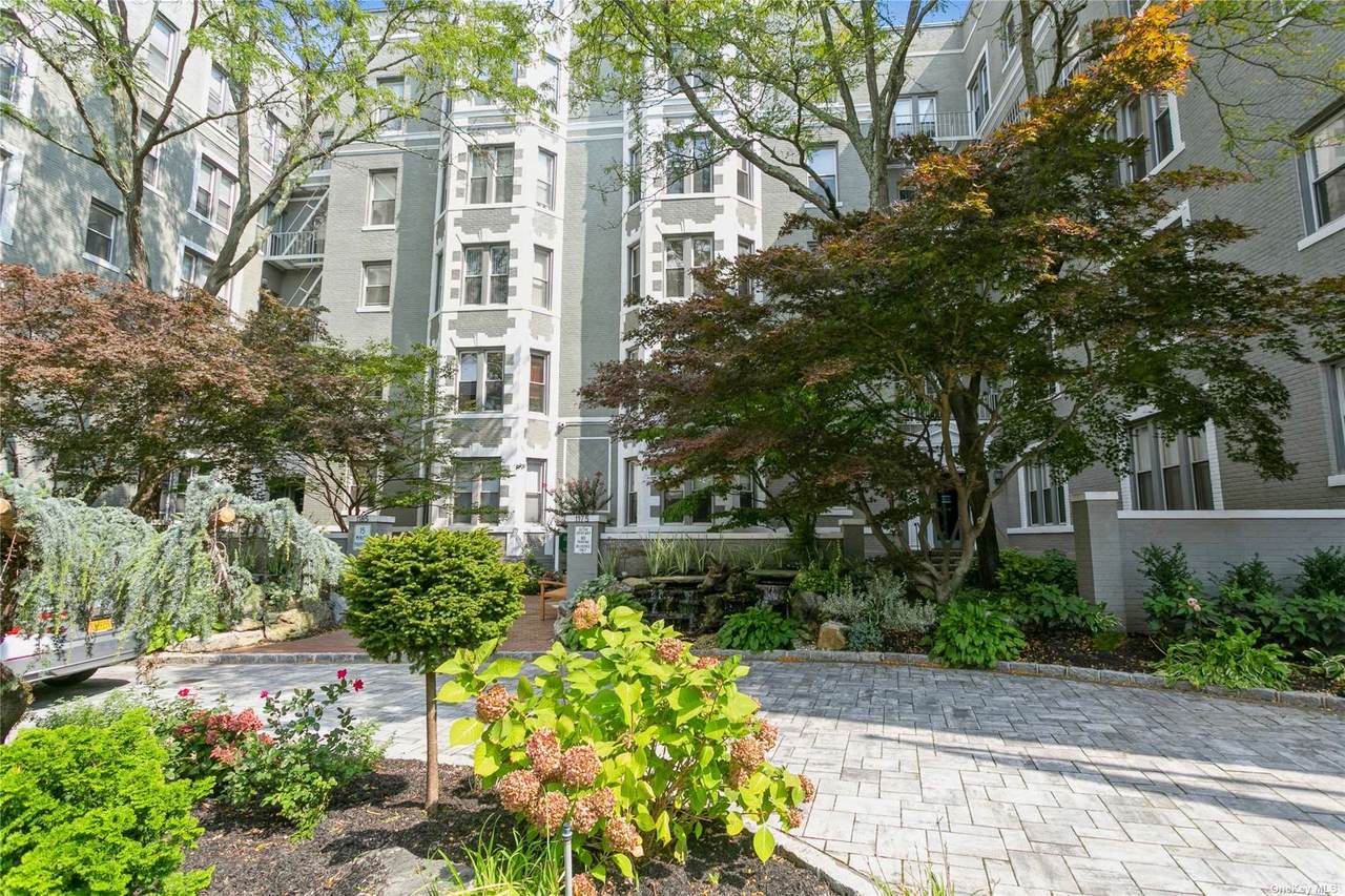 1175 Broadway - Photo 1