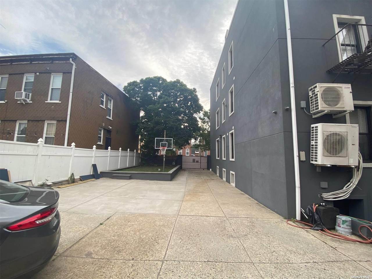 455 Fairview Avenue - Photo 1