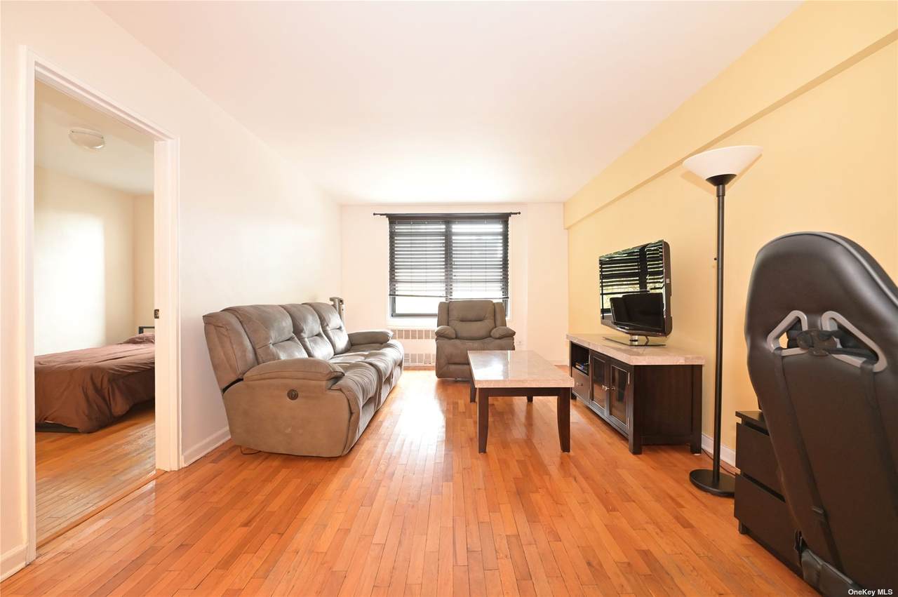 139-15 83 Avenue - Photo 1
