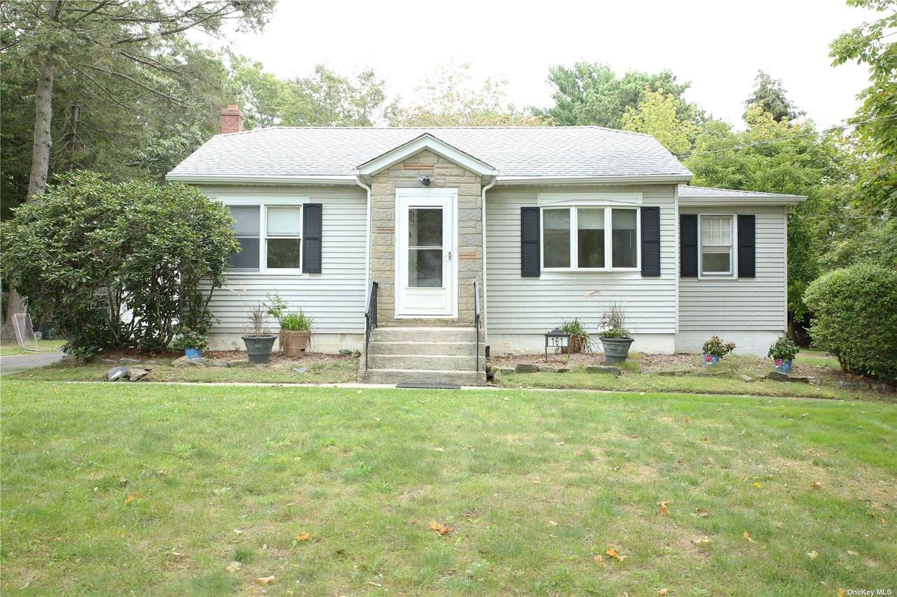 161 Southlawn Avenue - Photo 1
