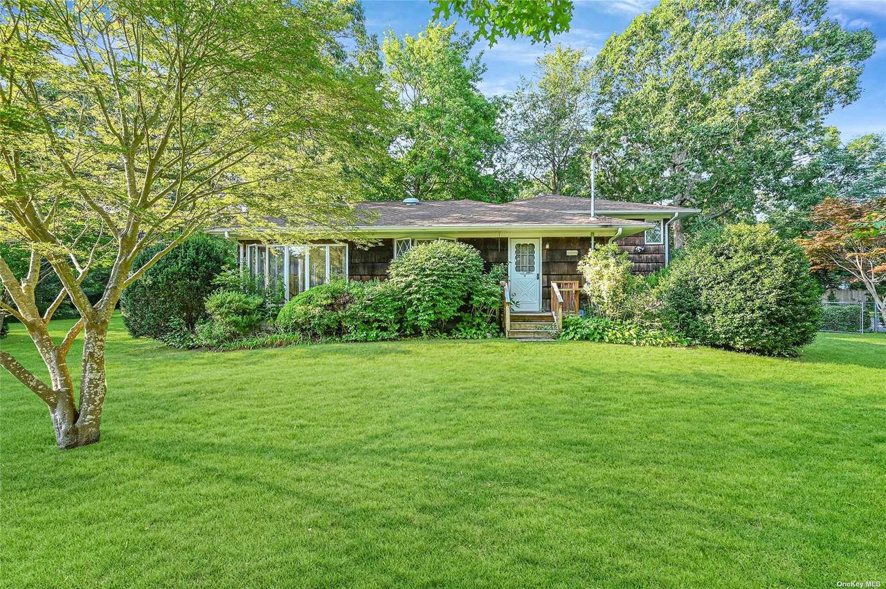 140 Locust Drive - Photo 1