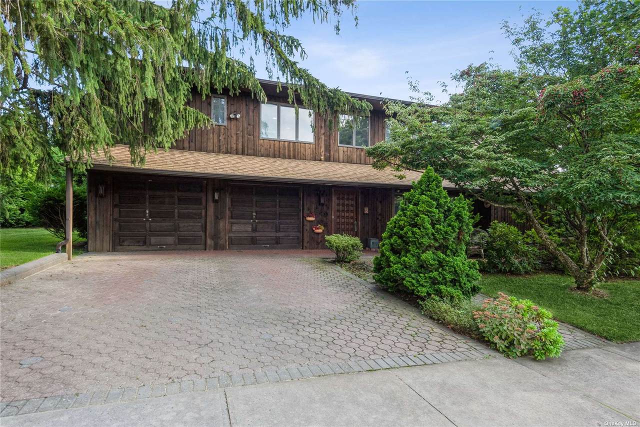 249-06 Thornhill Avenue - Photo 1